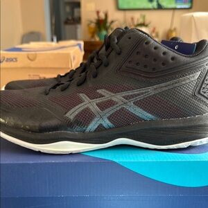ASICS Black and Gray Sneakers